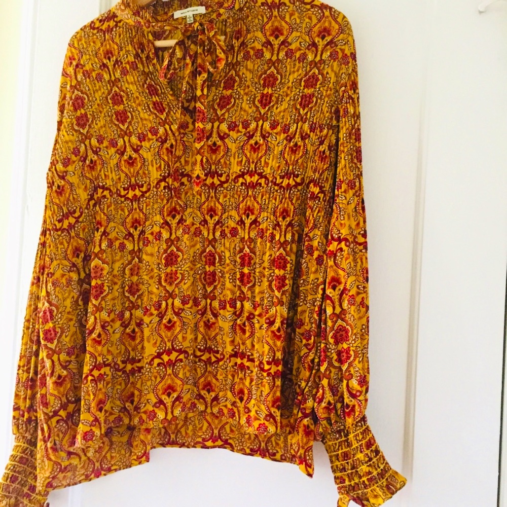 Max Studio Long Sleeves Tie Neck Blouse